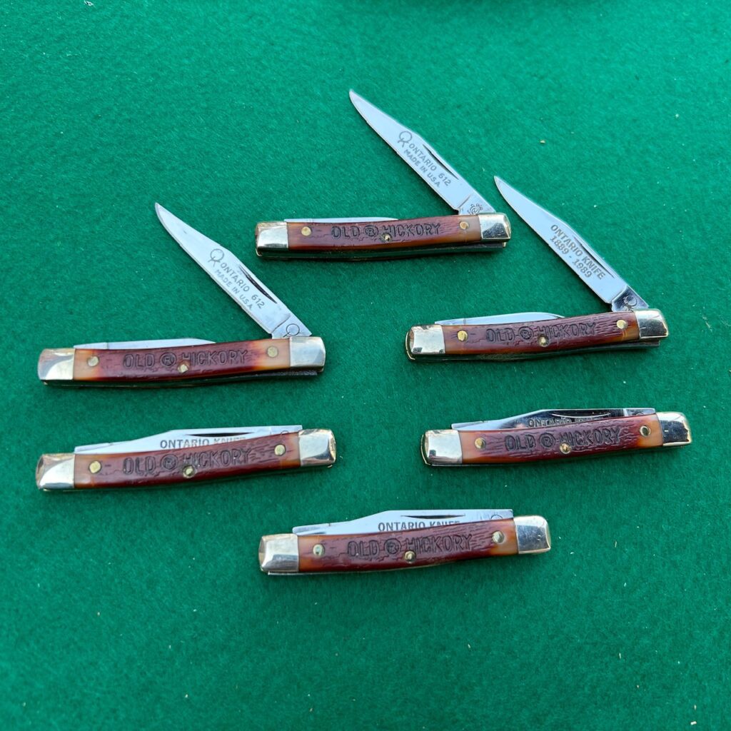 Ontario Queen pen knives