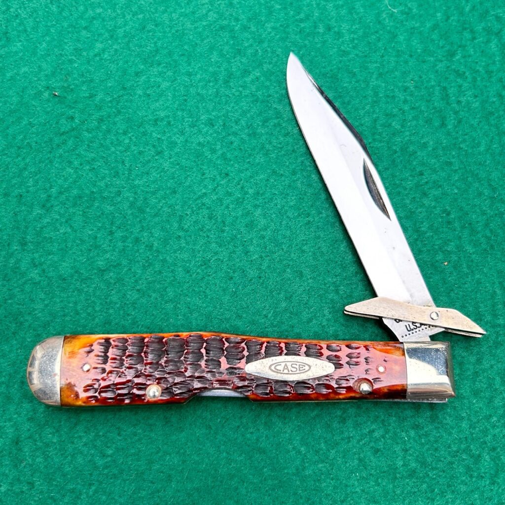 Case XX USA 6111 1/2 Cheetah knife